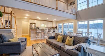 Penny Lane: 4 bedroom lake home on Keuka Lake, large sun deck