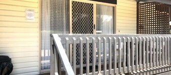 Alexandra Parklife. Studio 4