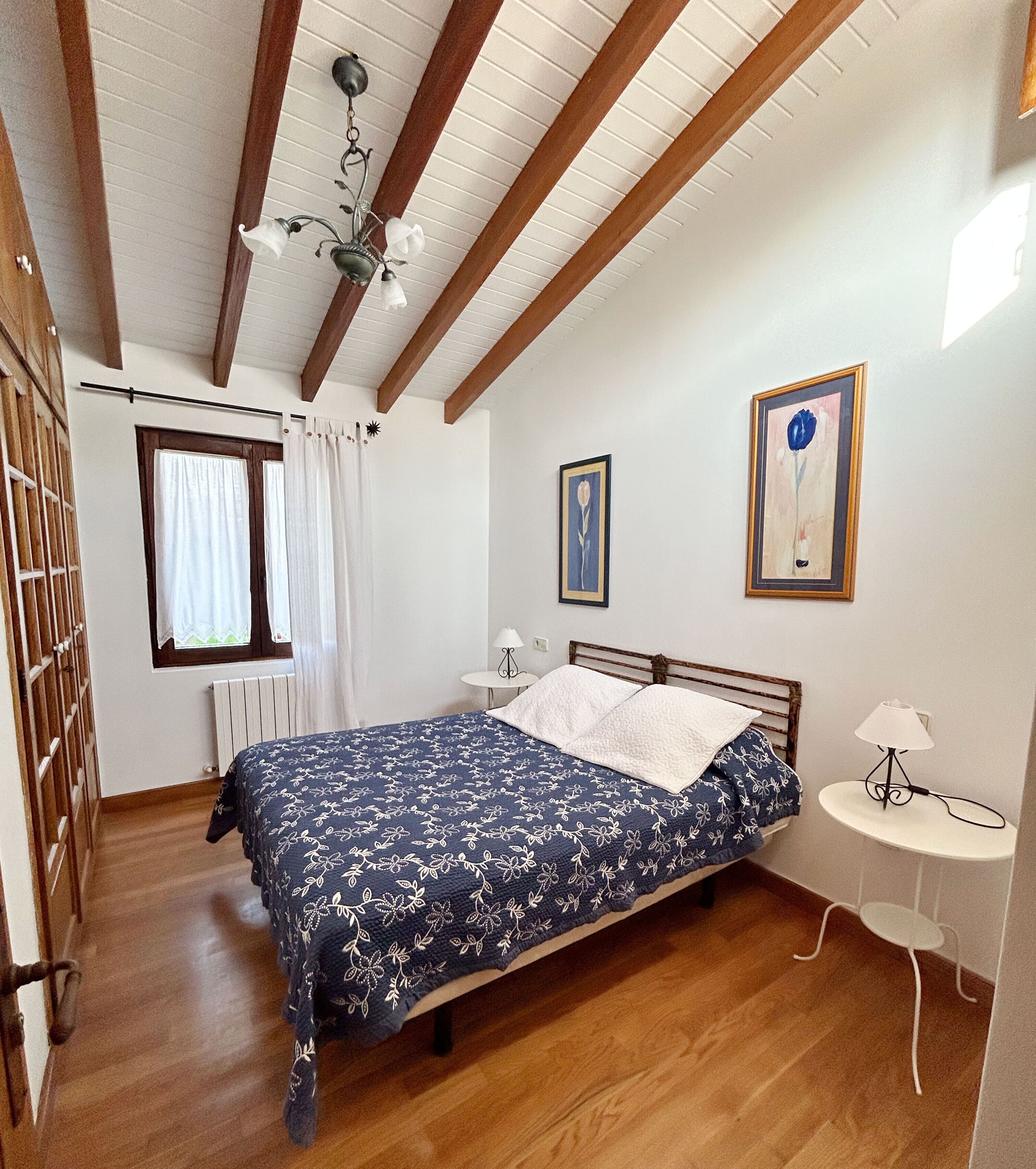 Family House, 2 Bedrooms, Kitchen, Garden View | Memory foam beds, free WiFi, bed sheets