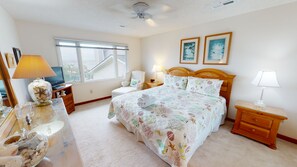 3 chambres, fer et planche à repasser, Wi-Fi gratuit, draps fournis