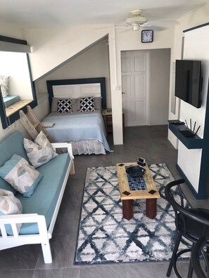 1 bedroom, desk, iron/ironing board, free WiFi
