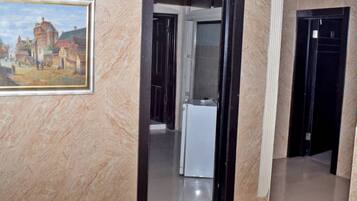 24-cm plasma TV with satellite channels, TV, pay movies