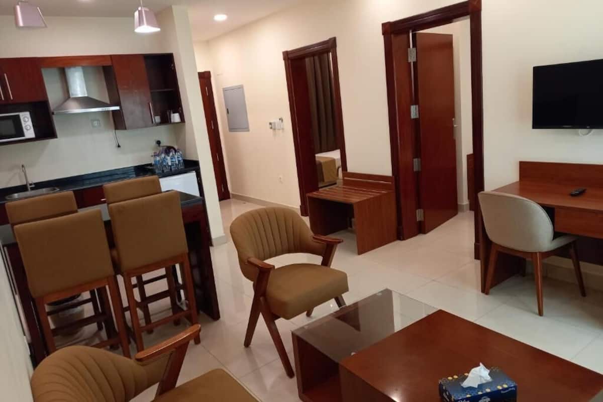 Family Quadruple Room | 1 bedroom, in-room safe, desk, laptop workspace