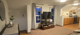 Chehalis upstairs 2 bd 2 bath apartment