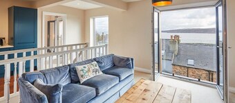 Host & Stay | Watch House