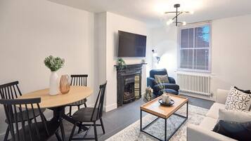 TV, fireplace, offices