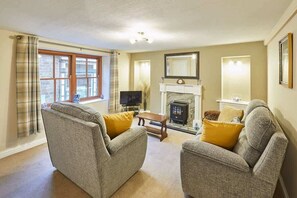TV, fireplace, offices - Host & Stay | Lavender Cottage (Whitby)