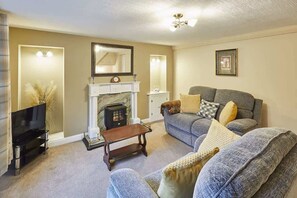 TV, fireplace, offices - Host & Stay | Lavender Cottage (Whitby)