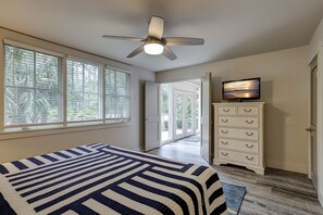 5 Schlafzimmer, Bügeleisen/Bügelbrett, kostenloses WLAN, Bettwäsche
