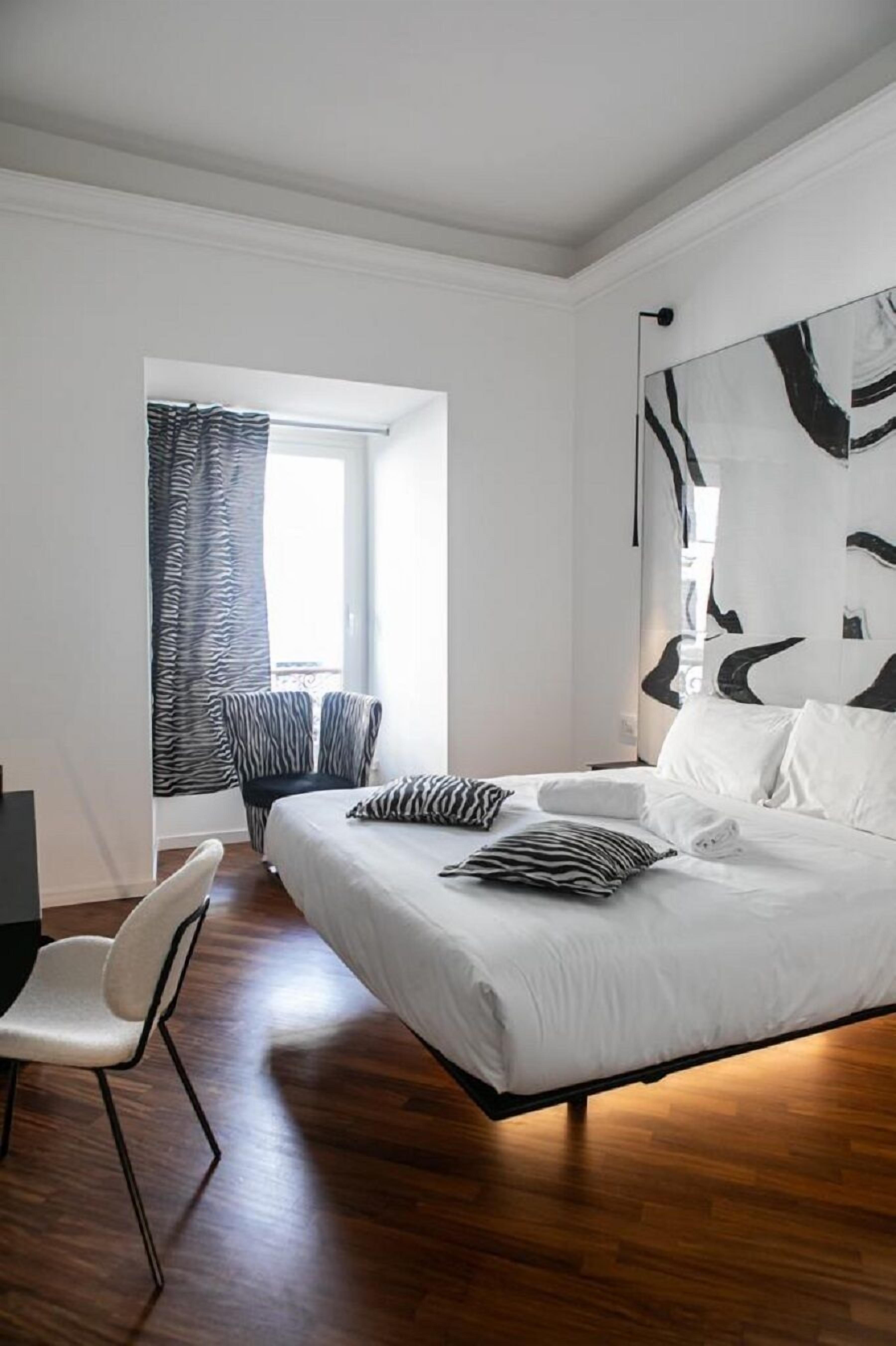 Foto - Bhr Cavour 150