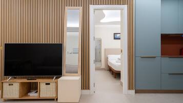 2 slaapkamers, een strijkplank/strijkijzer, gratis wifi, beddengoed