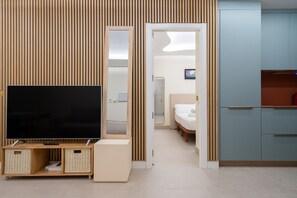 2 makuuhuonetta, silitysrauta/-lauta, ilmainen Wi-Fi, vuodevaatteet