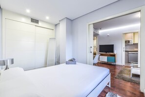 1 bedroom, iron/ironing board, free WiFi, bed sheets