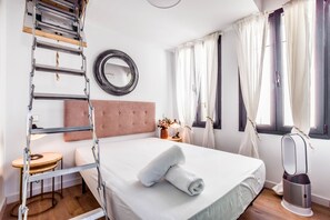 1 chambre, fer et planche Ă repasser, Wi-Fi gratuit, draps fournis