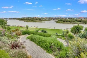 Property grounds - Hindmarsh Island Marina Lifestyle (Hindmarsh Island)