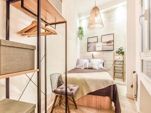 1 chambre, fer et planche à repasser, Wi-Fi gratuit, draps fournis