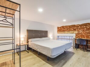 Wifi gratis y ropa de cama 