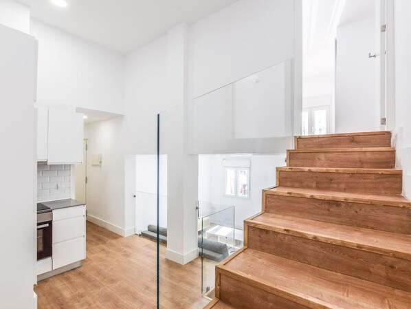 Interior - apartamento acogedor valderribas de alquiler temporal (Madrid)