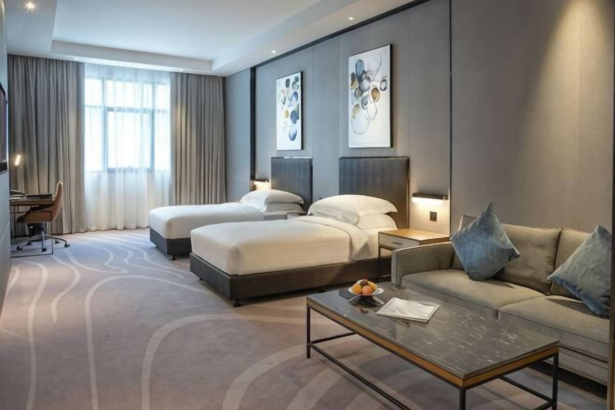 Hypo-allergenic bedding available, minibar, in-room safe, desk