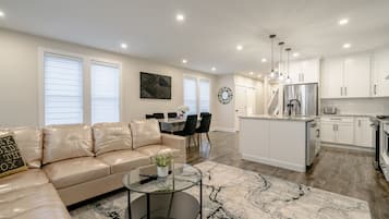 Smart TV, fireplace, books