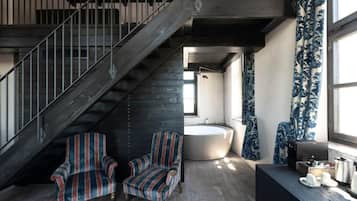 全景套房 | 1 間臥室、義大利 Frette 床單、高級寢具、羽絨被