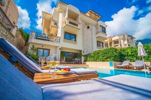 Outdoor pool, pool loungers