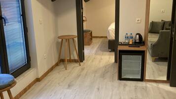 Suite Room with Terrace and Kitchenette | View from room