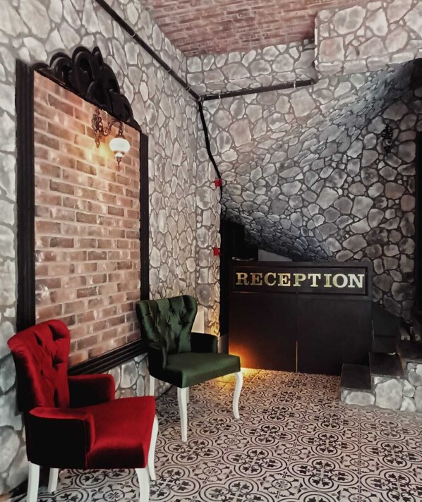 Reception - Begonvil Pansiyon Konaklama (Izmir)