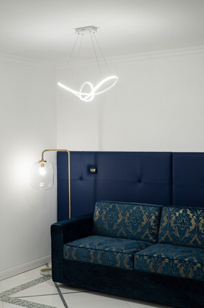 Firemannsrom – deluxe, 1 kingsize-seng med sovesofa, ikke-røyk, eget bad | Sengetøy i egyptisk bomull, sengetøy av topp kvalitet og dundyner