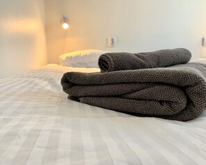 Deluxe Cabin | Hypo-allergenic bedding, free WiFi, bed sheets - Kiruna City Chalets (Kiruna)