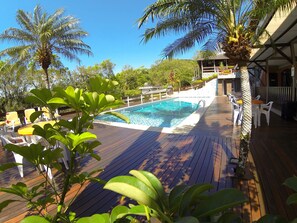 Outdoor pool - Pousada Magnus (Balneário Camboriú)