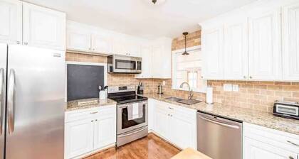 Cozy 5-bedroom house; full of amenities and more