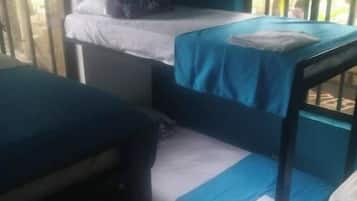 3 camere