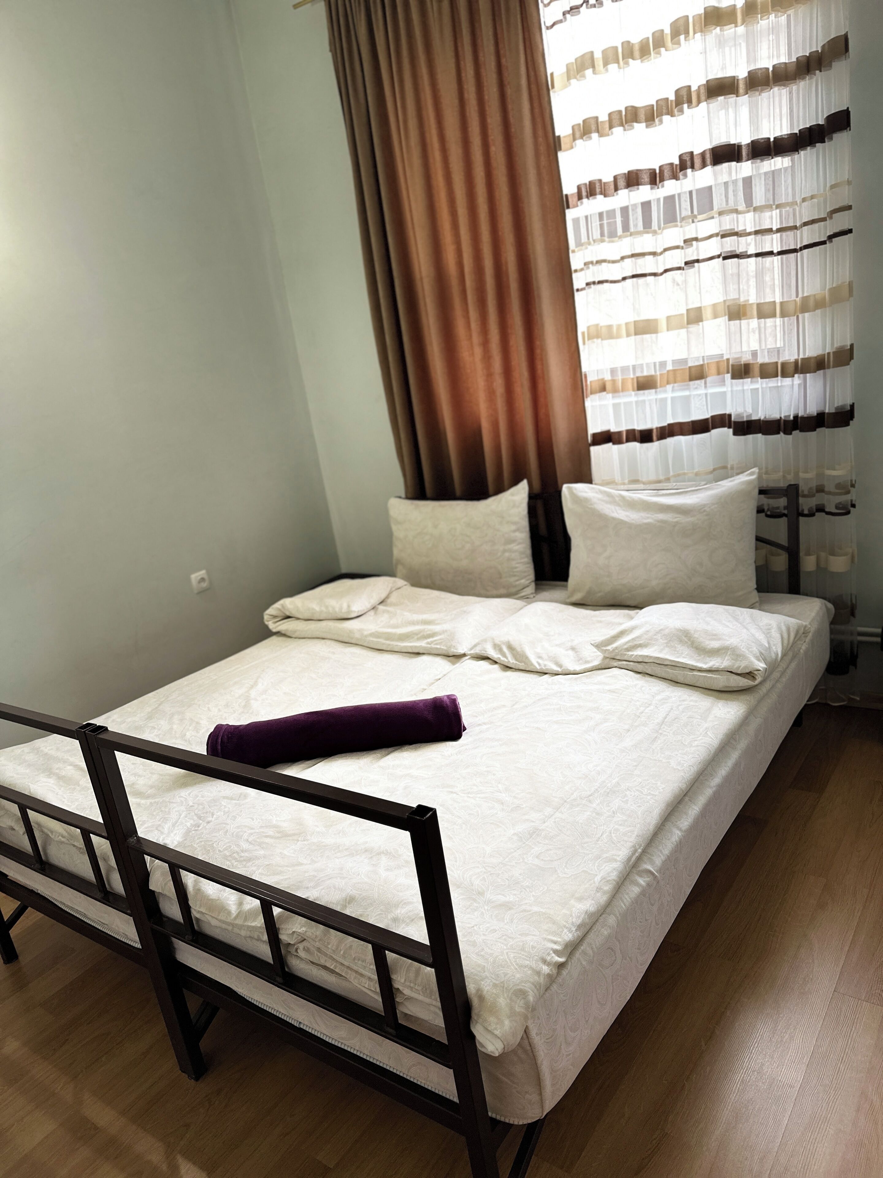 superior room | soundproofing, iron/ironing board, free wifi