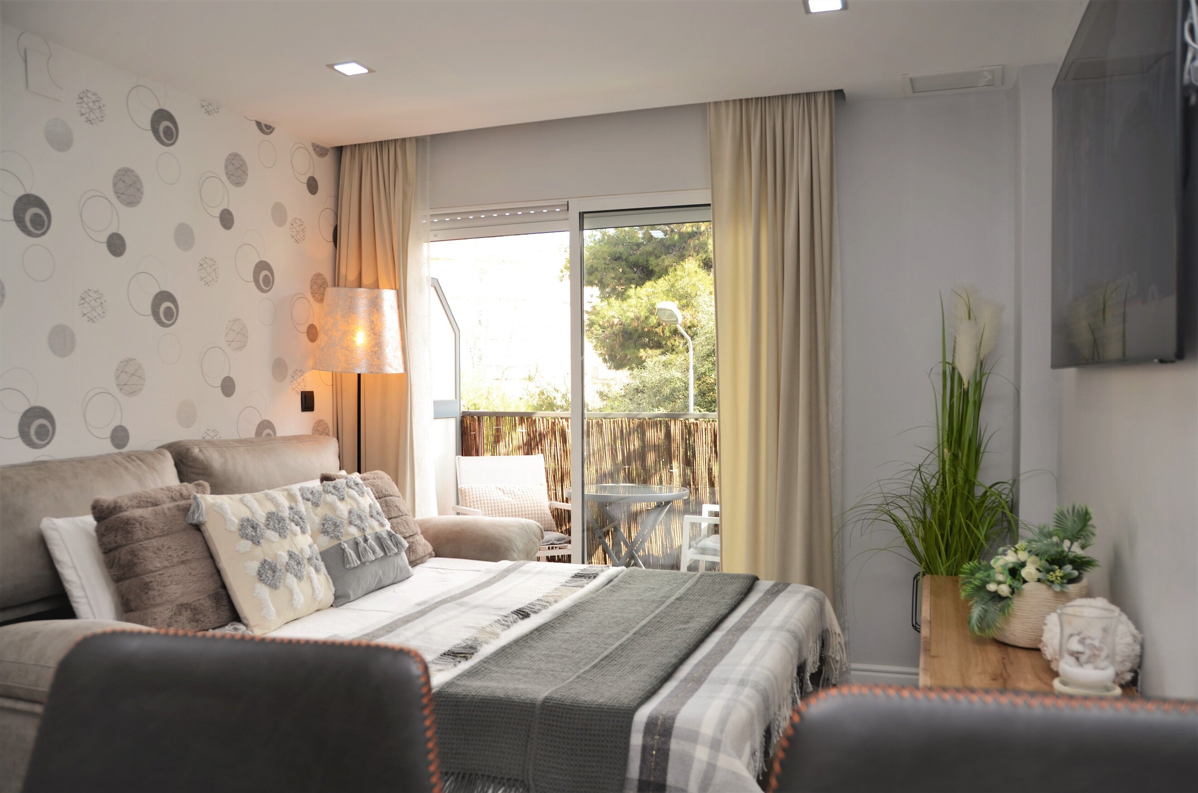 1 bedroom, iron/ironing board, travel cot, free WiFi