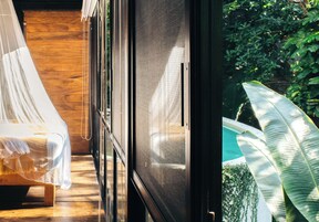 Deluxe Room, 1 Queen Bed | Premium bedding, in-room safe, individually furnished