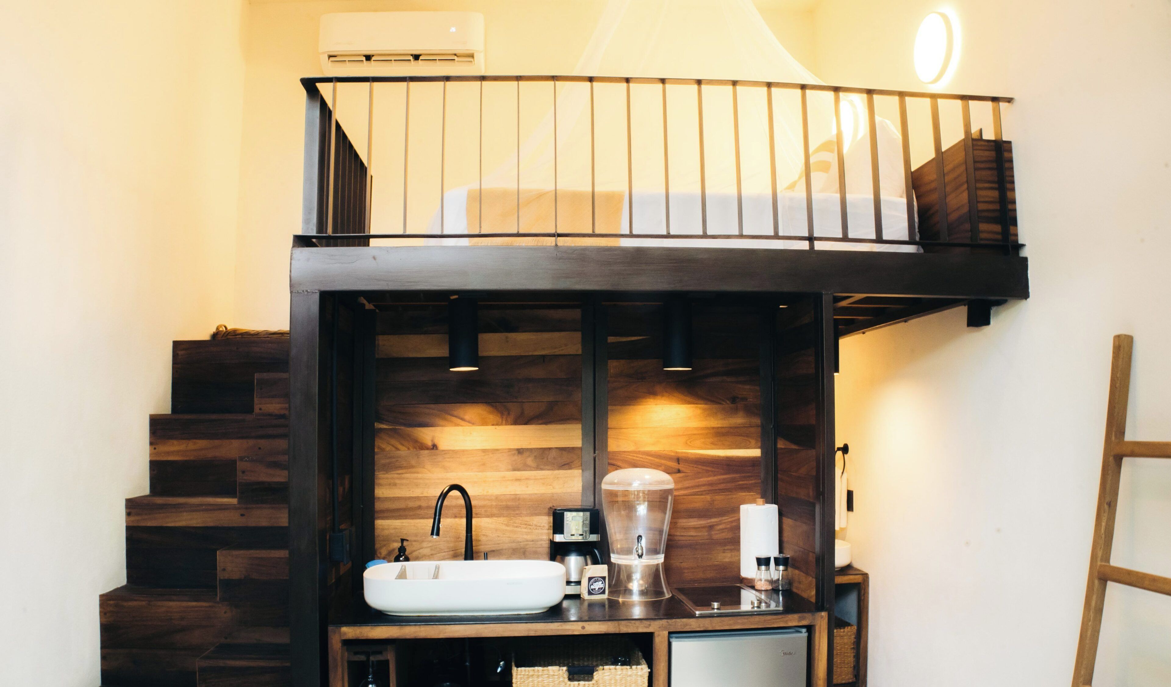 Jungle Nest | Premium bedding, in-room safe, individually furnished