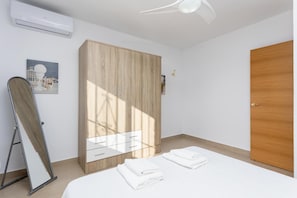 2 bedrooms, iron/ironing board, WiFi, bed sheets - Villa Alegria - Two Bedroom Villa, Sleeps 4 (Torrox)