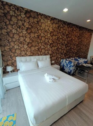 Desk, iron/ironing board, free WiFi, bed sheets