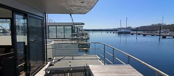 Hausboot in Boltenhagen