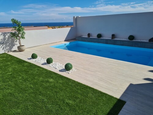 Villa Sea Sea Ess