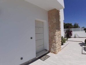 Property grounds - Modern 3 Bedroom Villa with Private Pool MO35 (Los Montesinos)