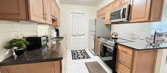 PGA 3/2 w Backyard close to everything beach mall