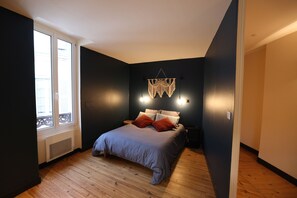 1 habitación, wifi y ropa de cama
