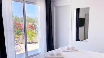 Comfort-Doppelzimmer, 1 King-Bett, Terrasse, Gartenblick | Ausblick vom Zimmer