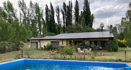 Refurnished adobe home, all conveniences!