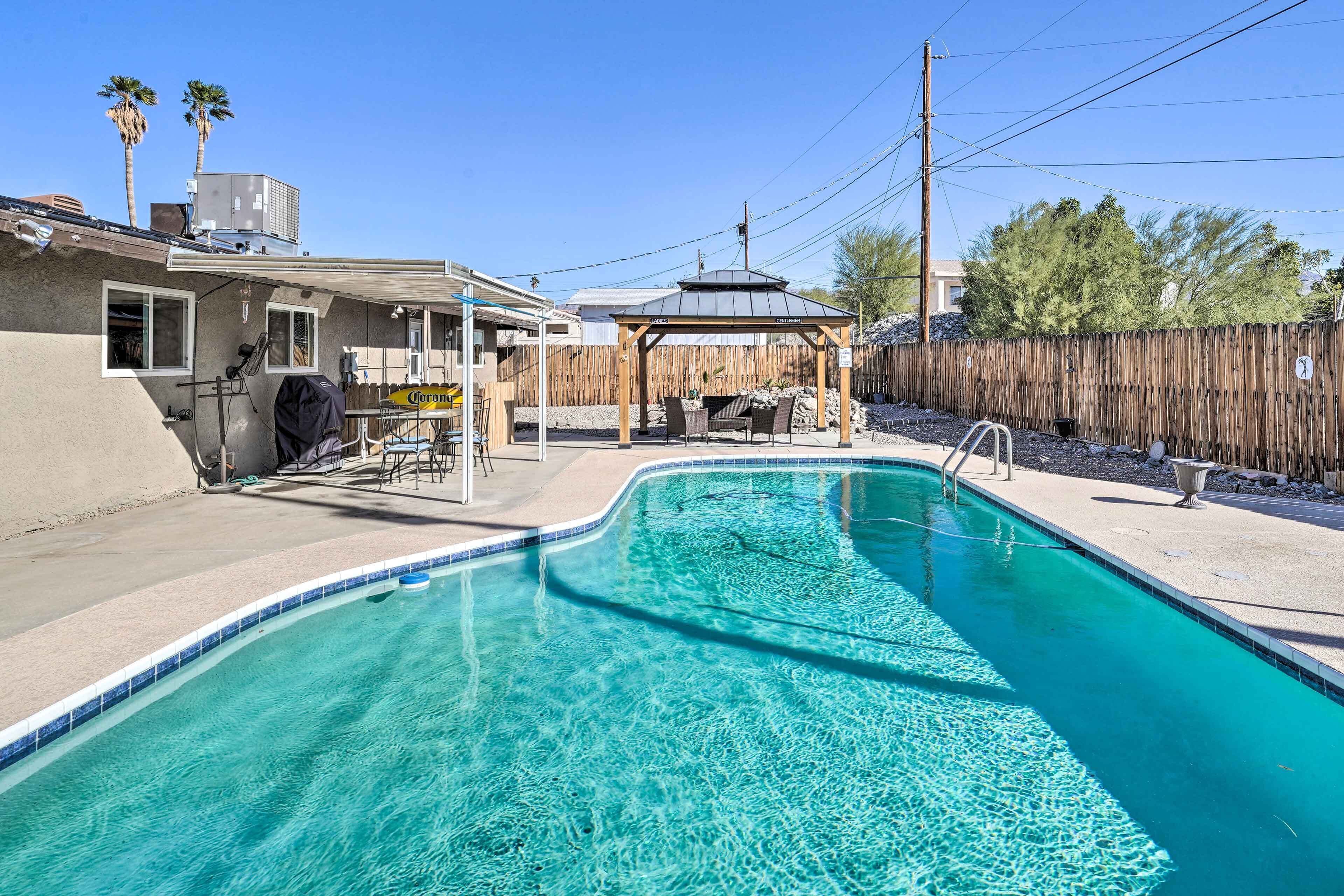 Lake Havasu City Escape w/ Pool, 5 Mi to Marina