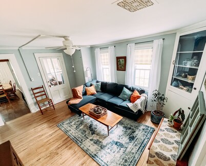 Smalltown home away from home in Earlville, NY