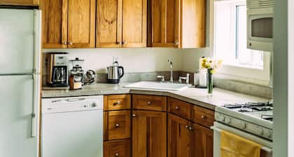 Smalltown home away from home in Earlville, NY