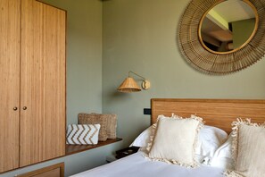 Suite | Premium bedding, down comforters, minibar, in-room safe - MASSERIA DEL CARBOJ (Menfi)